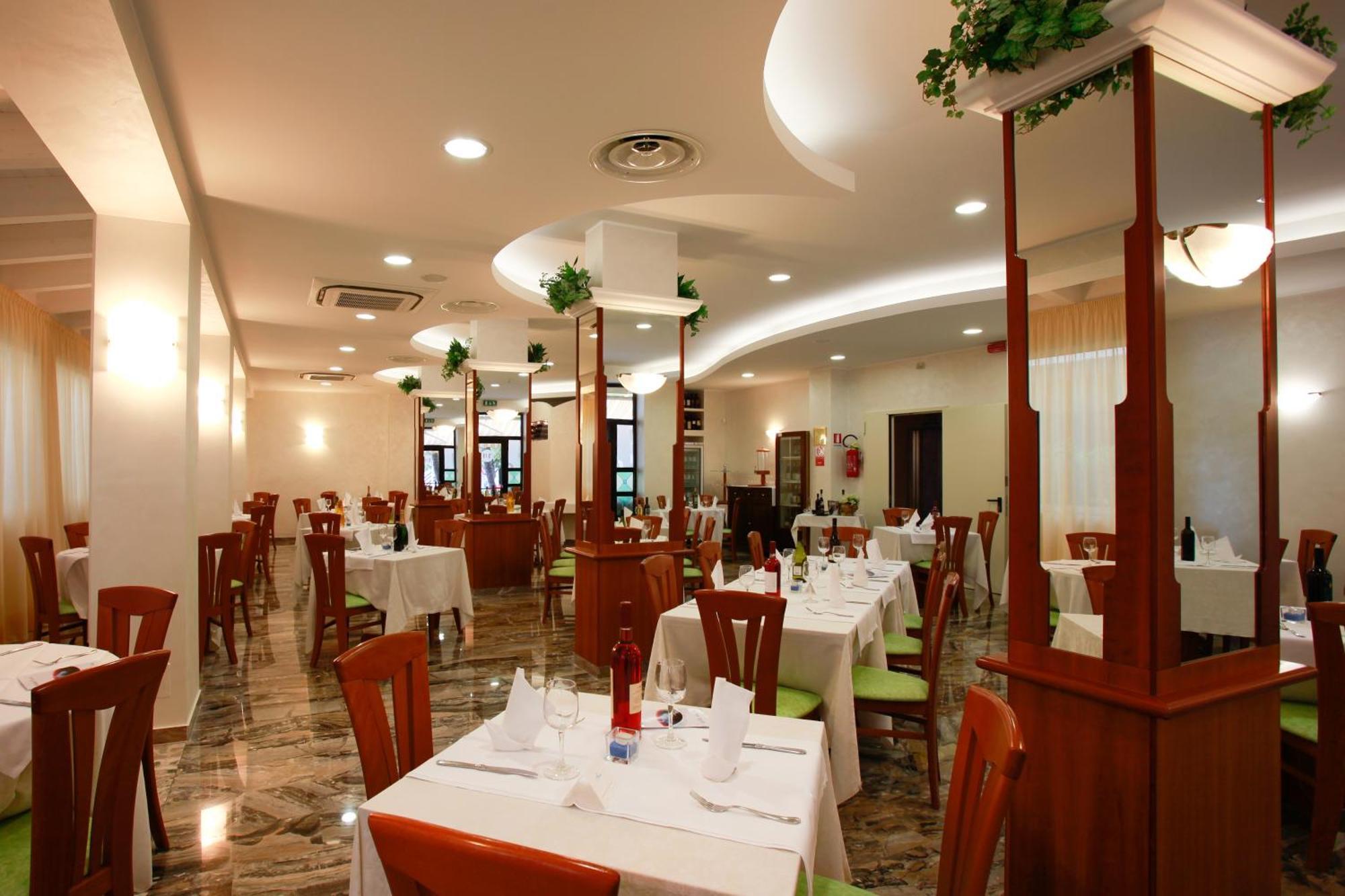 Hotel Florida Silvi Marina Esterno foto
