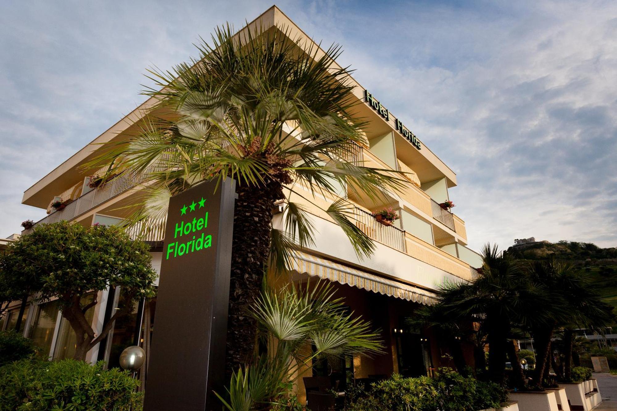Hotel Florida Silvi Marina Esterno foto